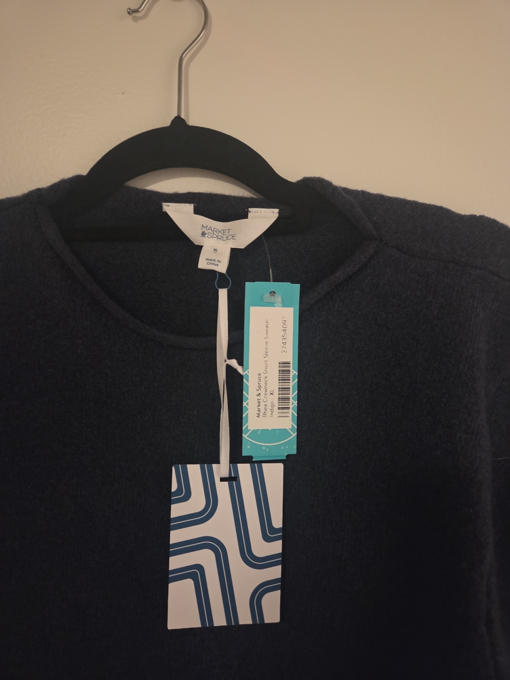 Market & Spruce Women's Navy Crewneck Sweater